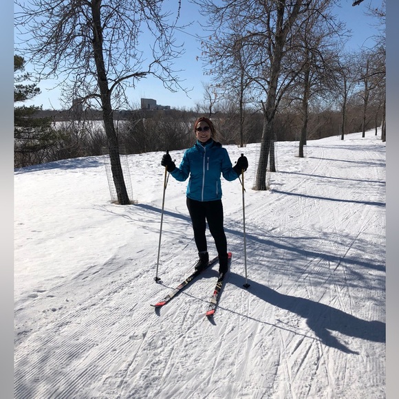 Meet your Posher, Celes - Picture 1 of 1